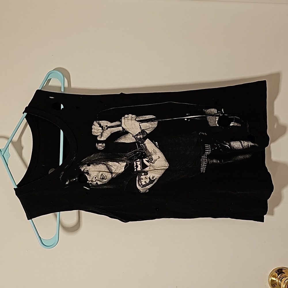 Guns and Roses Factory Distressed Muscle Shirt Size Small.